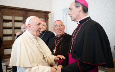 Mgr François Bustillo OFM Conv rencontre le Pape François